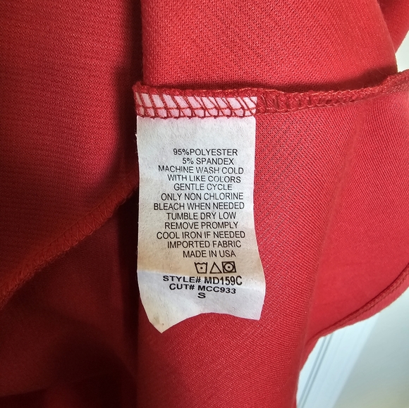 Vibe Sportswear Dress - Picture 3 of 3